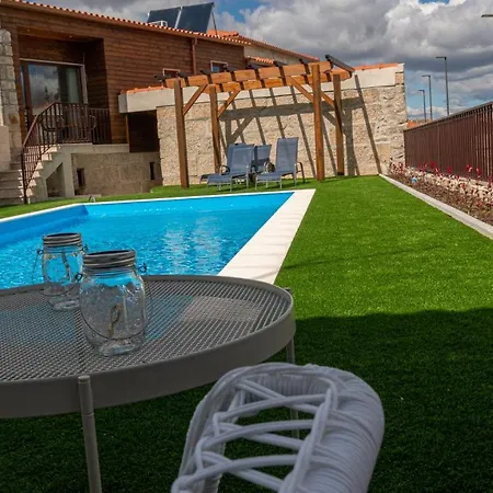 The Village House By Cdv Carrazeda de Ansiaes Exterior photo